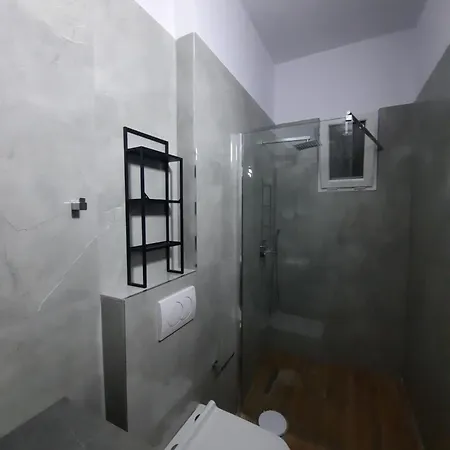 Apartment Sky 1 *